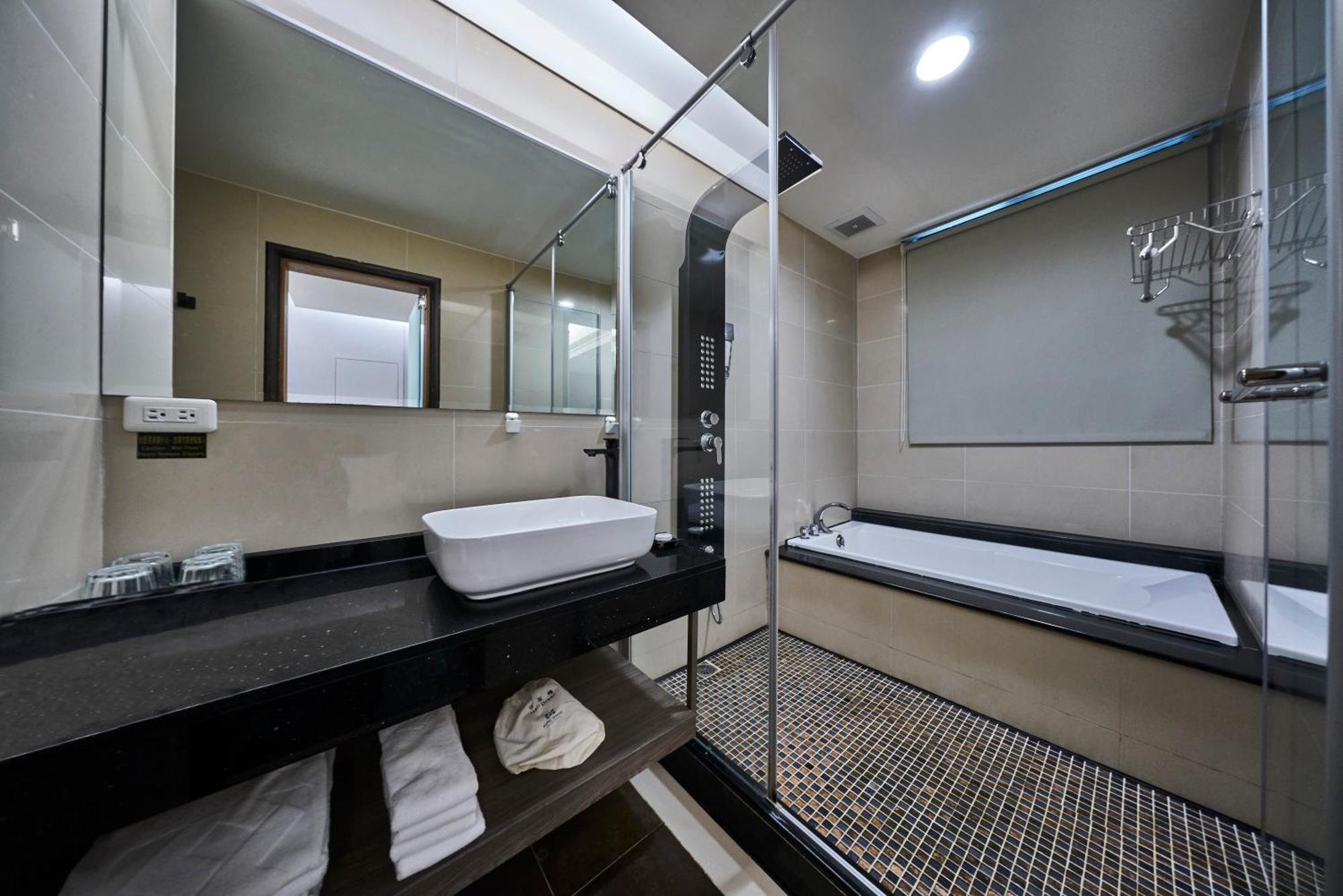 Kung Shang Design Hotel Kaohsiung Exterior foto